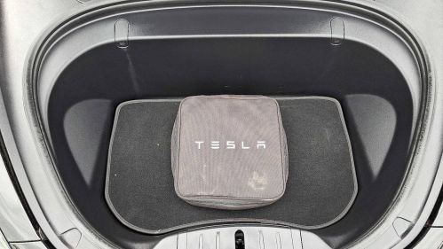 2019 Tesla Model 3 - Images - 28