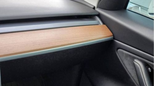 2019 Tesla Model 3 - Images - 22