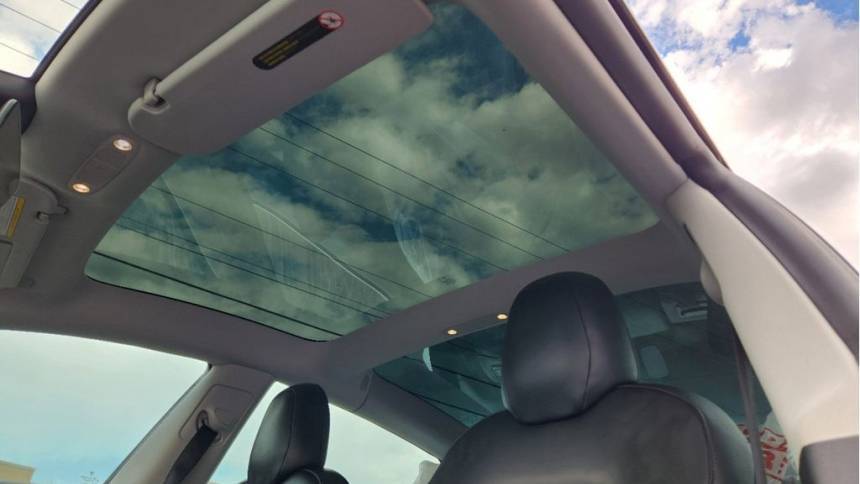 2019 Tesla Model 3 - Images - 24