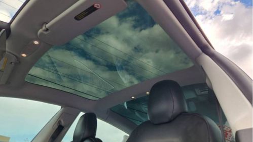 2019 Tesla Model 3 - Images - 24