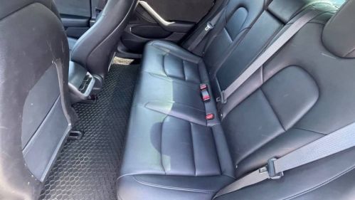 2018 Tesla Model 3 - Images - 24