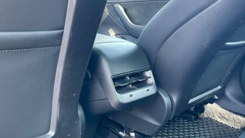 2018 Tesla Model 3 - Images - 25
