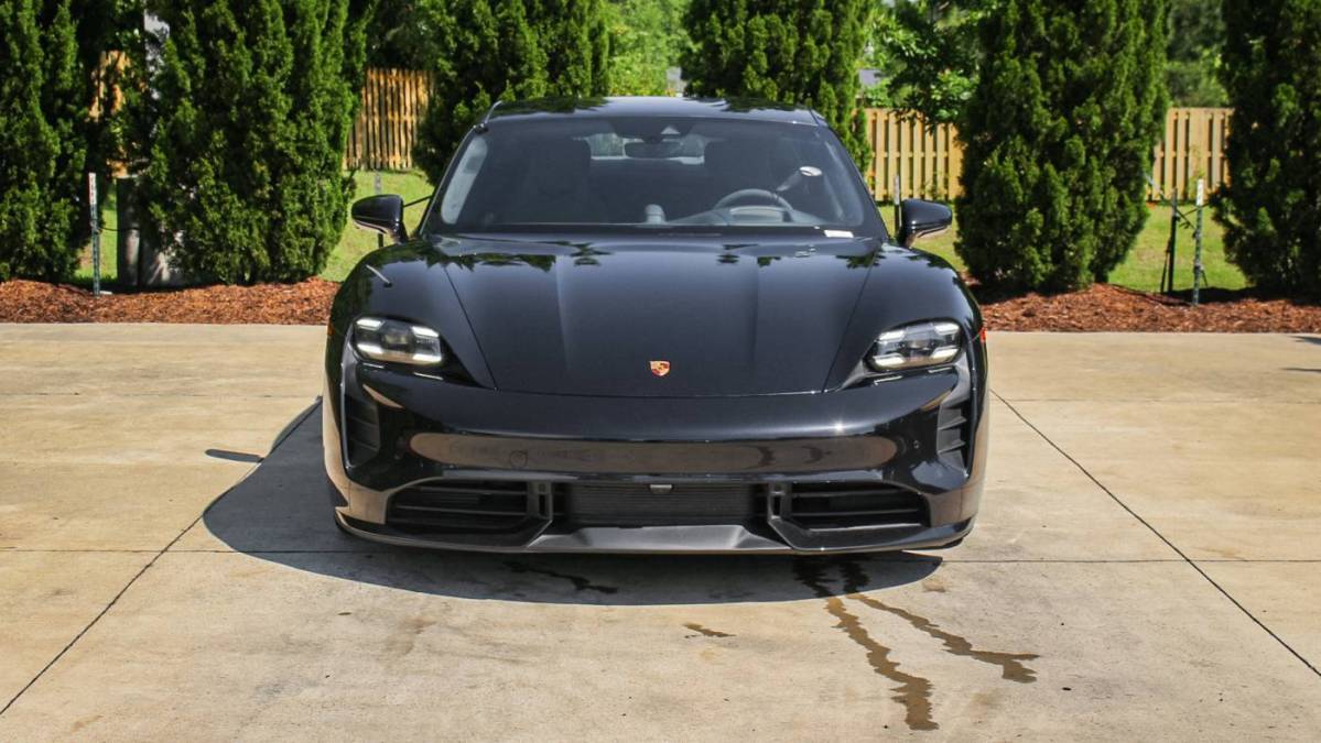 2024 Porsche Taycan - Images - 3