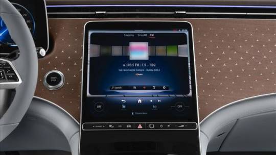 2025 Mercedes EQE SUV - Images - 7