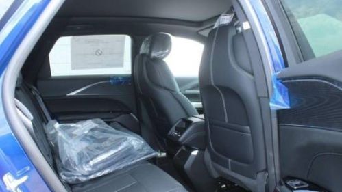 2024 Cadillac Lyriq - Images - 6