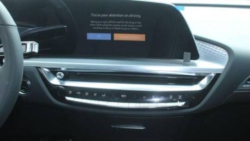 2024 Cadillac Lyriq - Images - 10