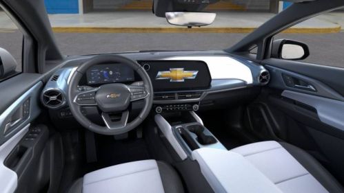 2025 Chevrolet Equinox EV - Images - 15