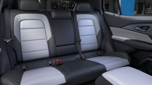 2025 Chevrolet Equinox EV - Images - 17