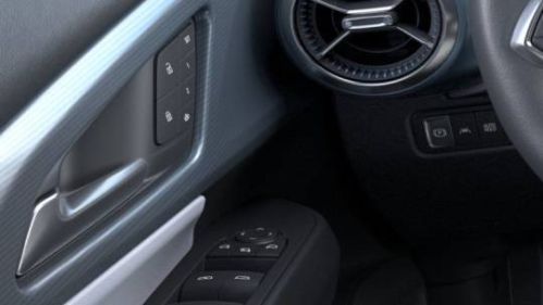 2025 Chevrolet Equinox EV - Images - 22