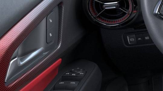 2025 Chevrolet Equinox EV - Images - 22
