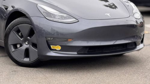 2022 Tesla Model 3 - Images - 3