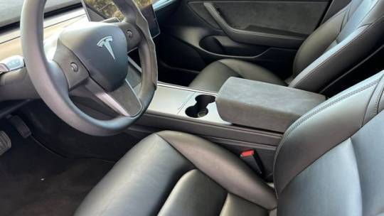 2023 Tesla Model 3 - Images - 11