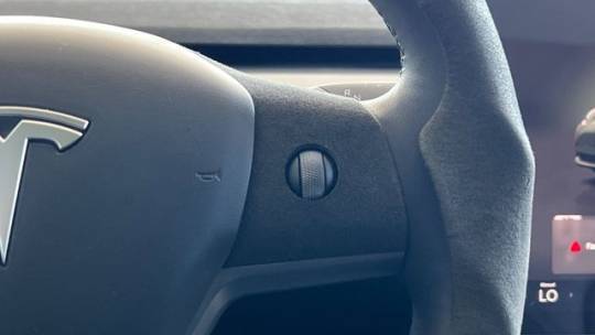 2023 Tesla Model 3 - Images - 32