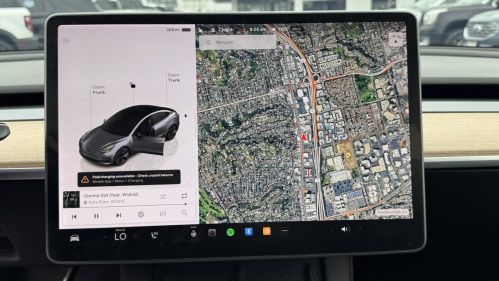 2022 Tesla Model 3 - Images - 17