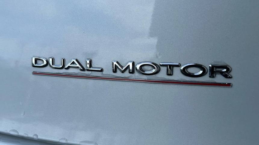 2023 Tesla Model 3 - Images - 9