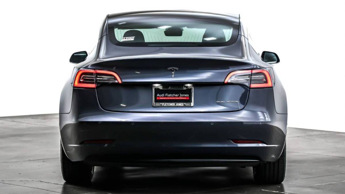2018 Tesla Model 3 - Images - 3