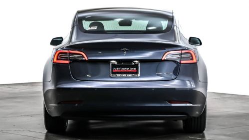 2018 Tesla Model 3 - Images - 3