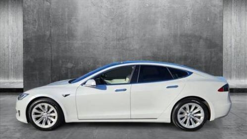 2018 Tesla Model S - Images - 9
