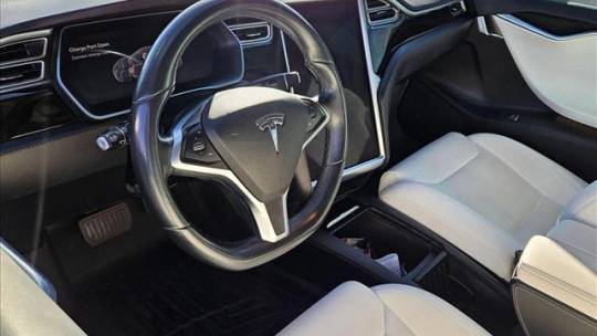 2018 Tesla Model S - Images - 10