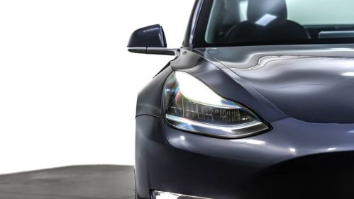 2018 Tesla Model 3 - Images - 13