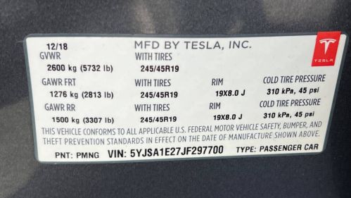 2018 Tesla Model S - Images - 23