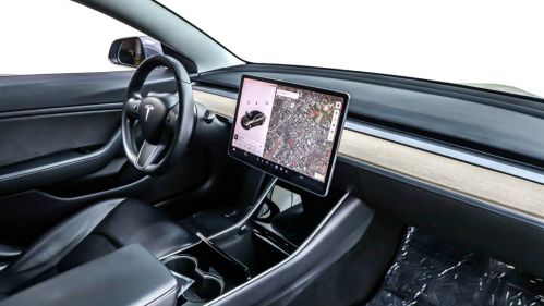 2018 Tesla Model 3 - Images - 15