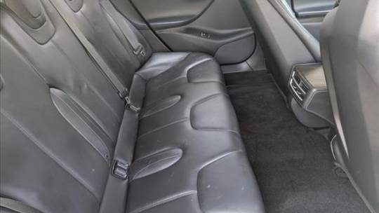 2014 Tesla Model S - Images - 18