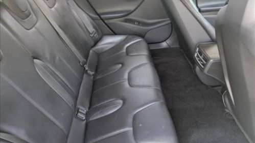 2014 Tesla Model S - Images - 18