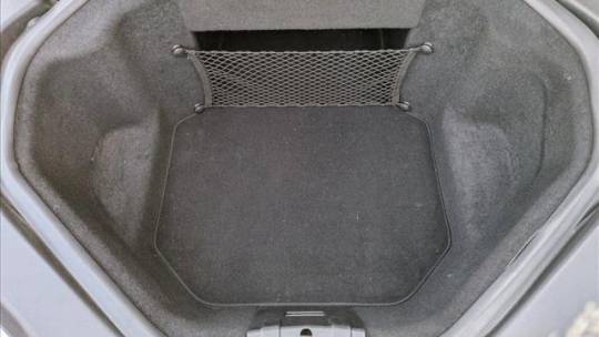 2014 Tesla Model S - Images - 21