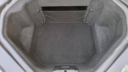 2014 Tesla Model S - Images - 21
