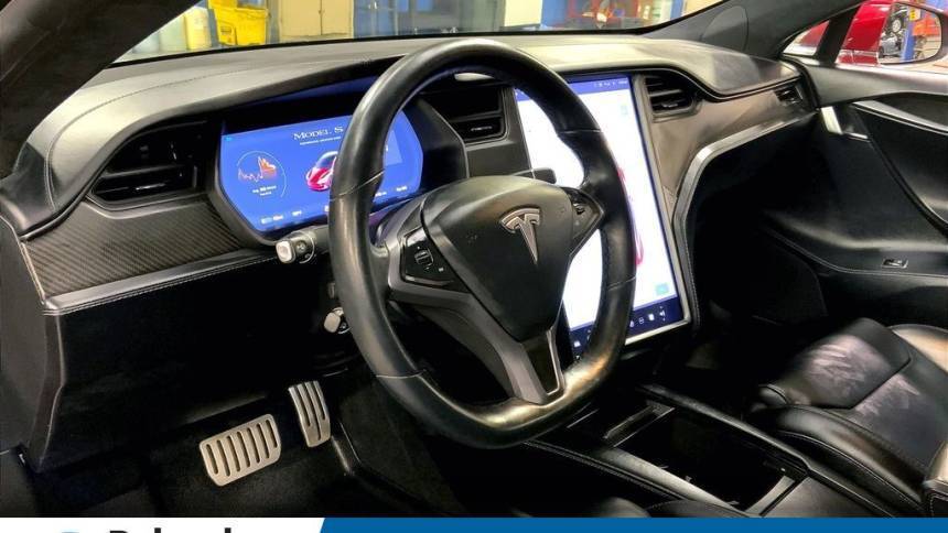 2020 Tesla Model S - Images - 14