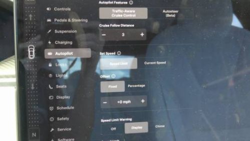 2023 Tesla Model S - Images - 9