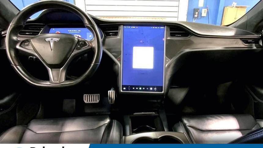 2020 Tesla Model S - Images - 16
