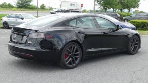 2023 Tesla Model S - Images - 12