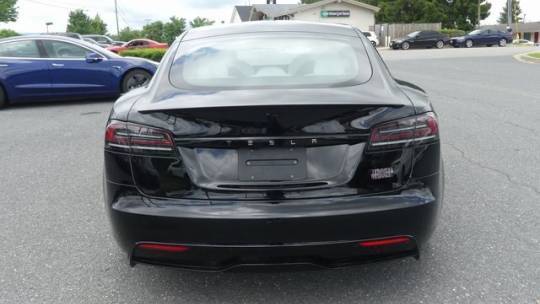 2023 Tesla Model S - Images - 13