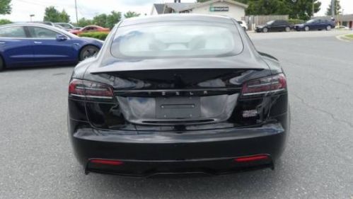 2023 Tesla Model S - Images - 13