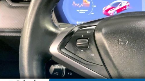 2020 Tesla Model S - Images - 21