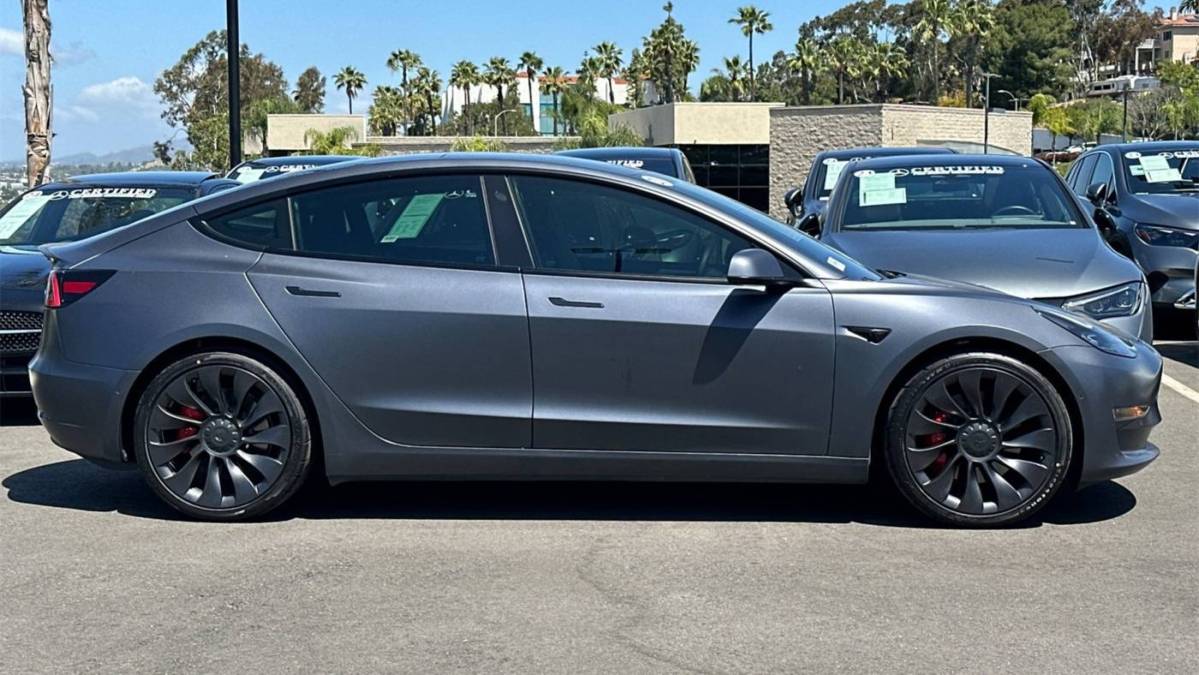 2021 Tesla Model 3 - Images - 2