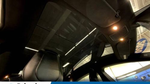2020 Tesla Model S - Images - 28