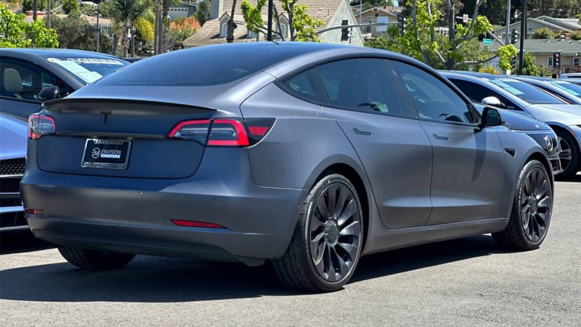 2021 Tesla Model 3 - Images - 3