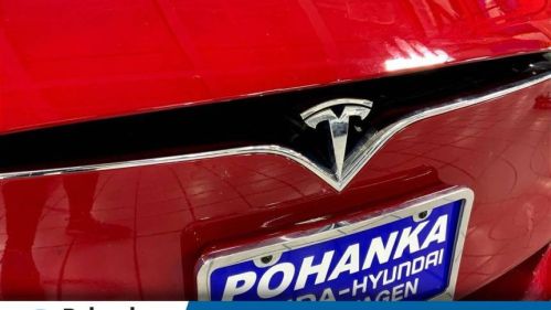 2020 Tesla Model S - Images - 31