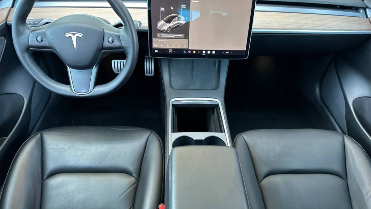 2021 Tesla Model 3 - Images - 13