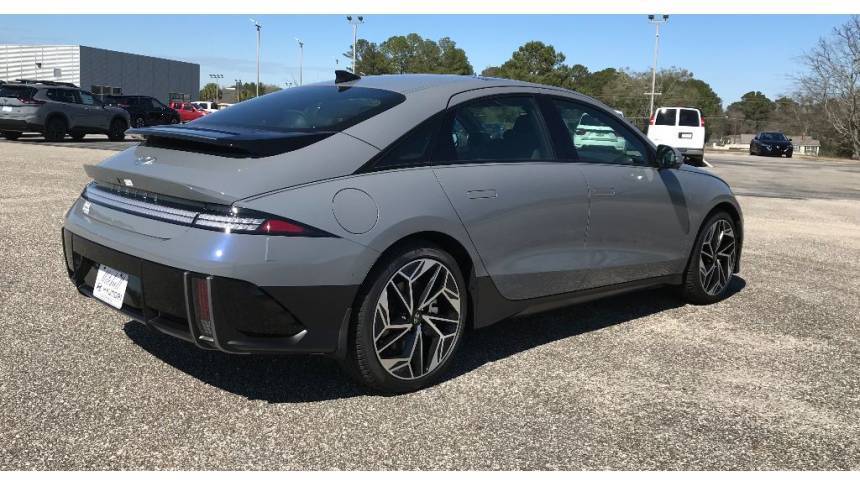 2025 Hyundai IONIQ 6 - Images - 5