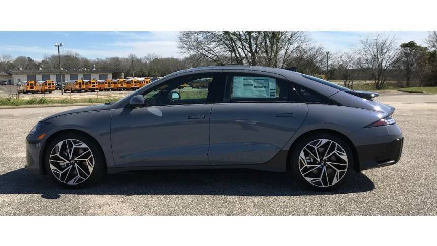 2025 Hyundai IONIQ 6 - Images - 8