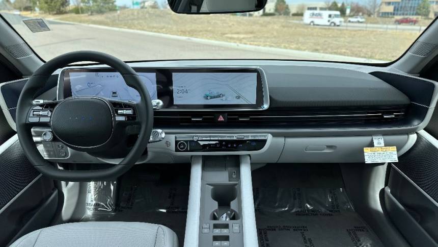 2025 Hyundai IONIQ 6 - Images - 9