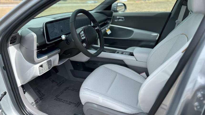 2025 Hyundai IONIQ 6 - Images - 19