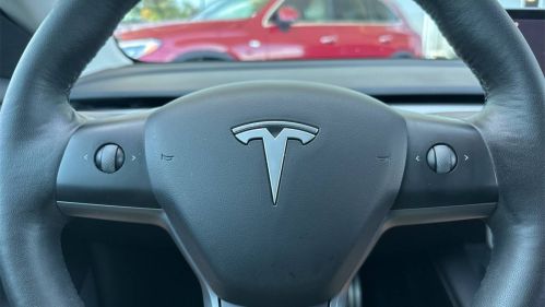2021 Tesla Model 3 - Images - 23