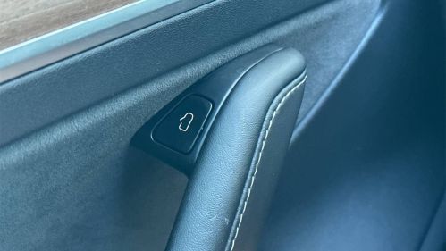 2021 Tesla Model 3 - Images - 28