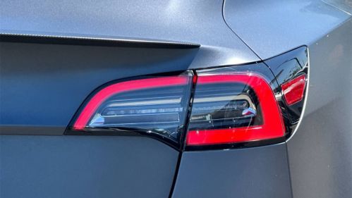 2021 Tesla Model 3 - Images - 30