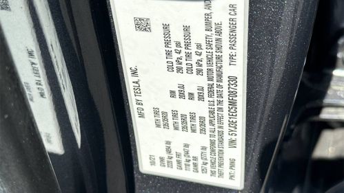 2021 Tesla Model 3 - Images - 32